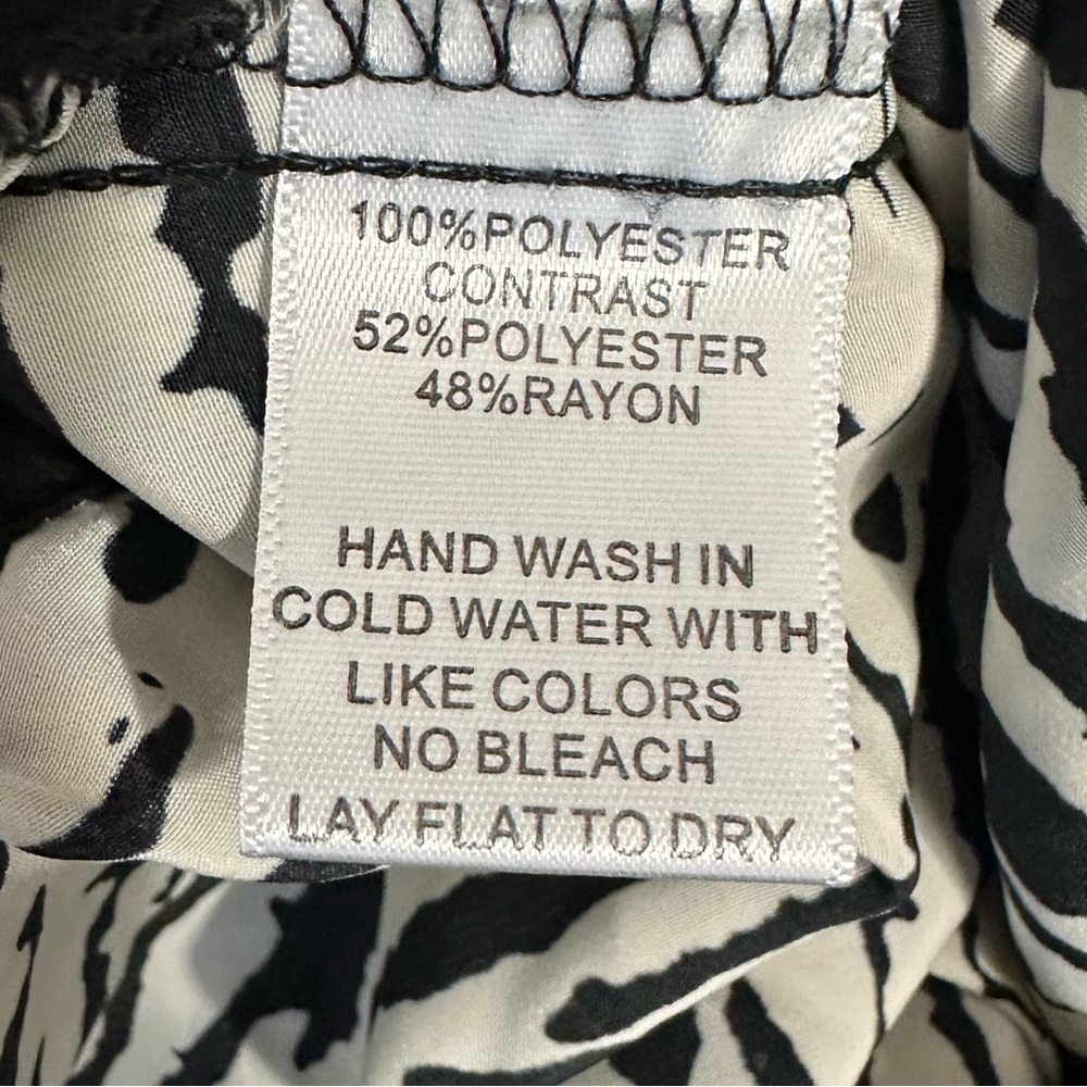 Harlowe & Graham Printed Pants - Picture 6 of 9
